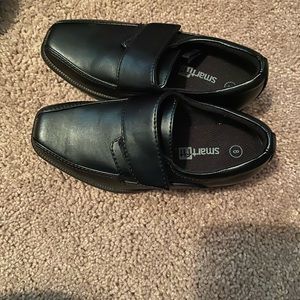 Kids dress shoes